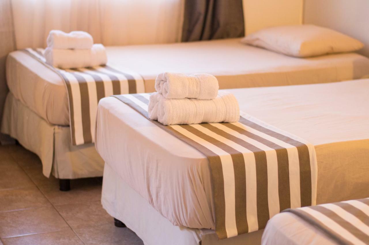 La Riviera Aparthotel Fernando de la Mora Kültér fotó